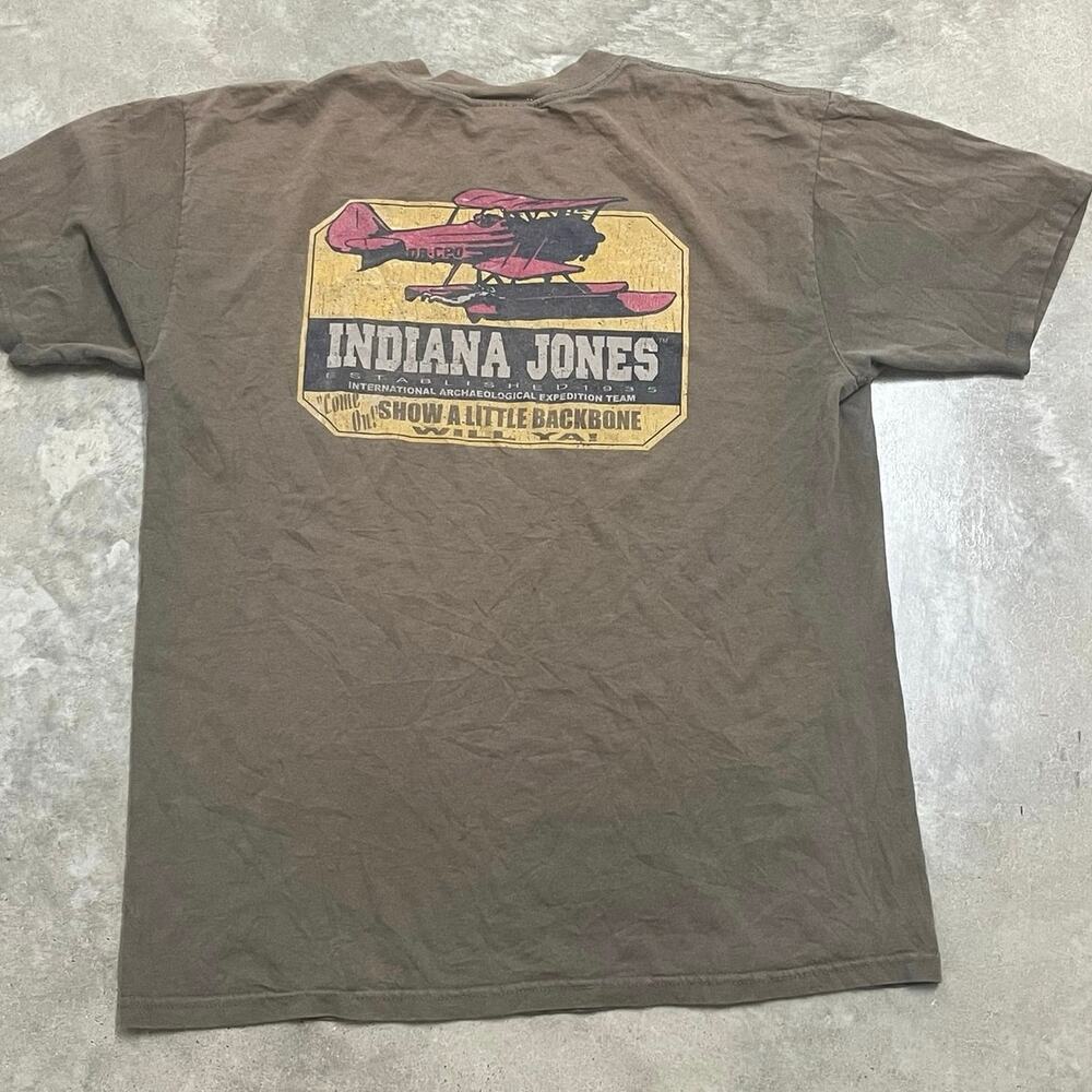 Vintage Y2K Indiana Jones Adventurewear Graphic T-Shirt Large 24x30